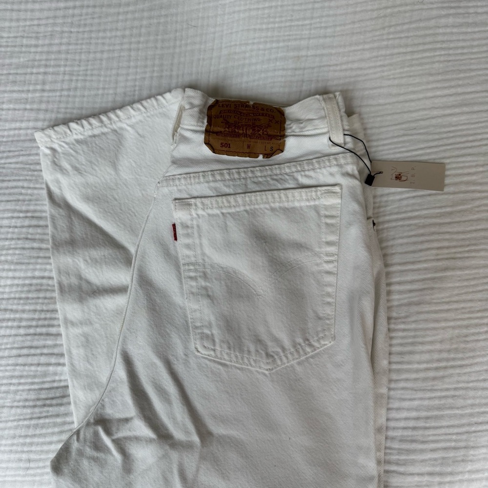 Vintage 501 Levi’s White Denim size 28x30